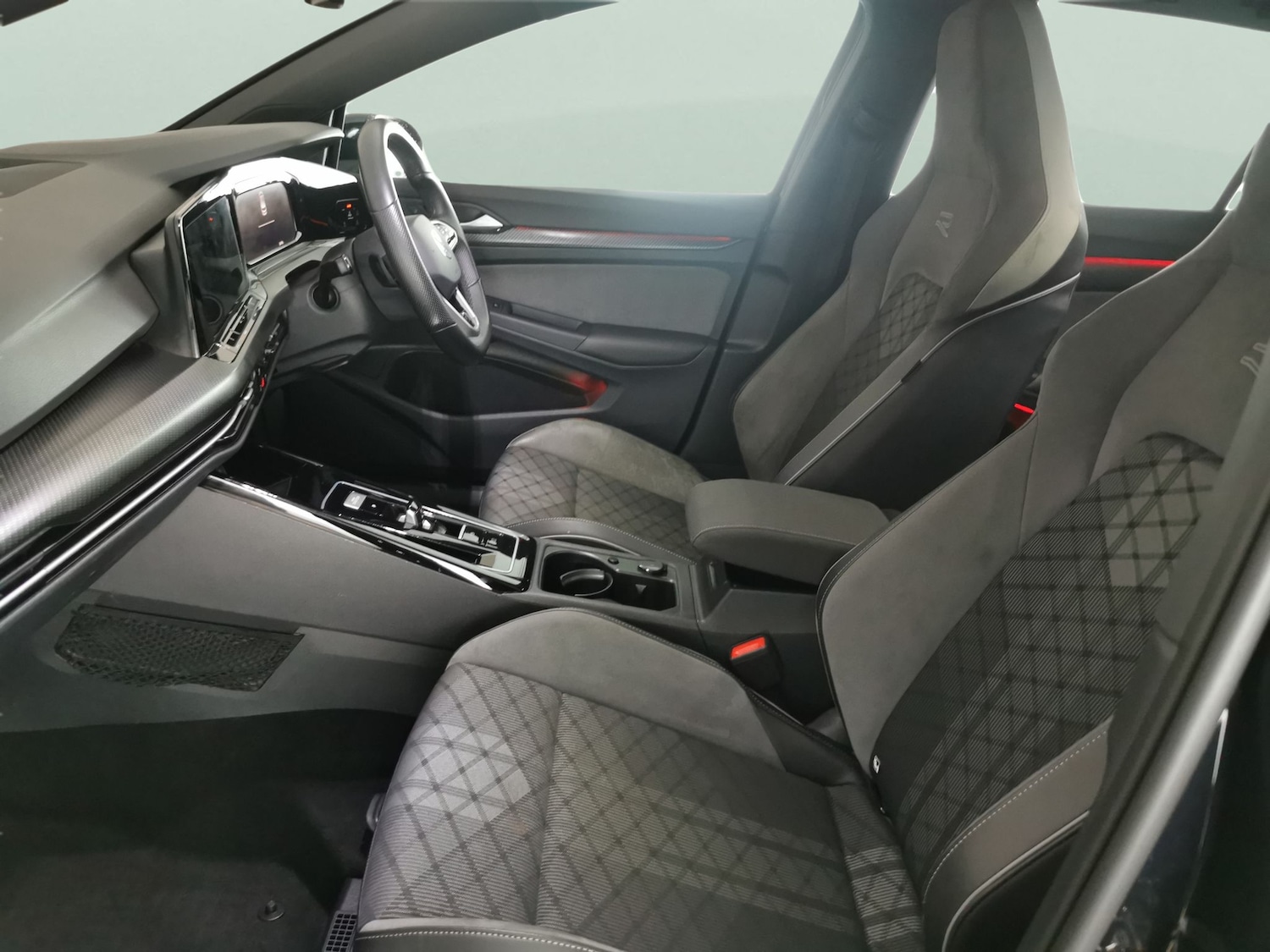 Used Volkswagen Golf 2023 for sale - 77350932: Photo 4