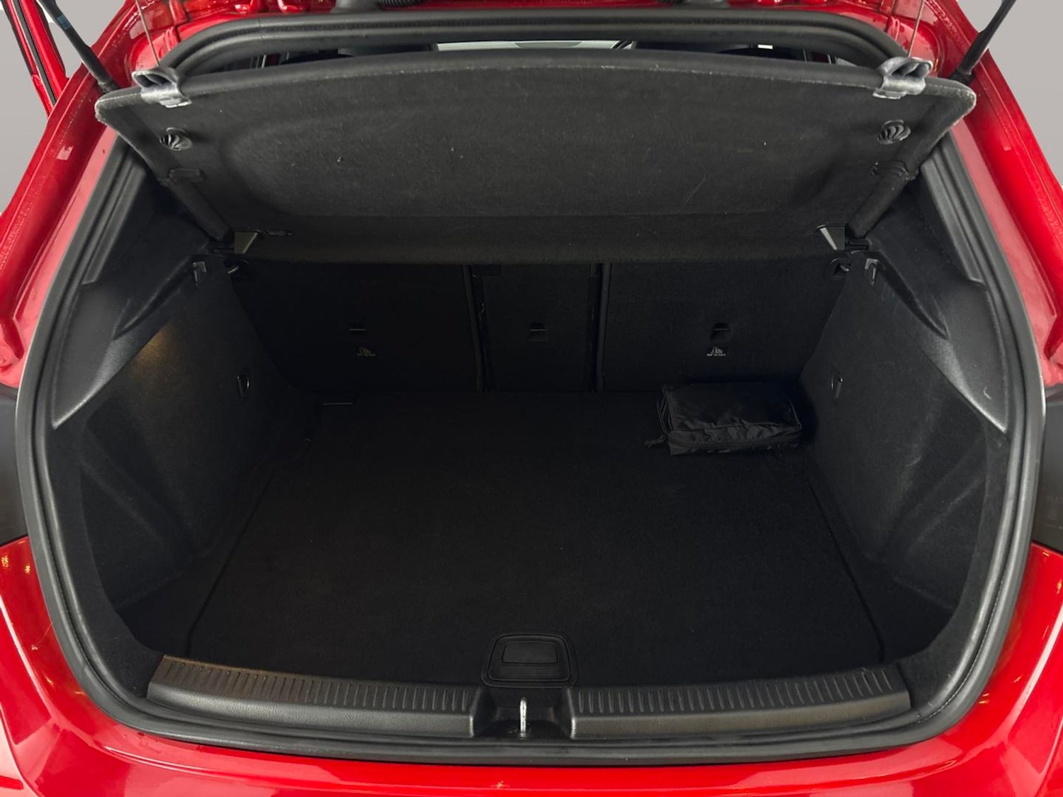 Used Mercedes-Benz A-Class 2019 for sale - 78132552: Photo 33