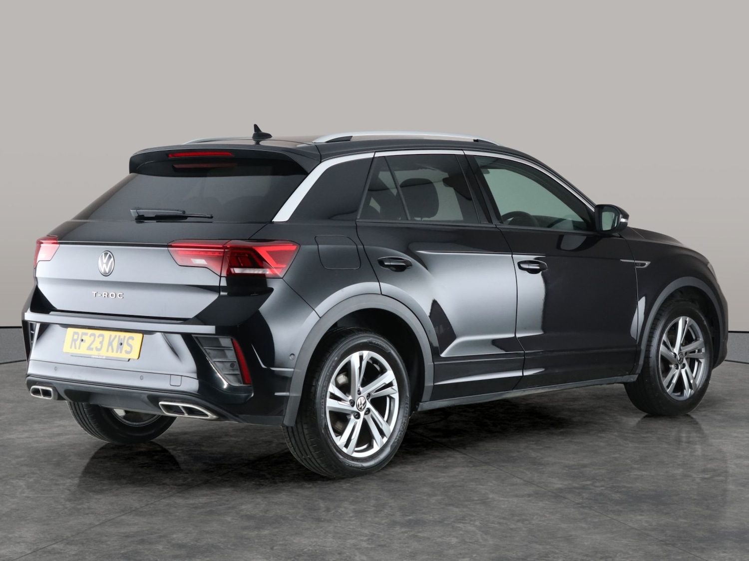 Used Volkswagen T-Roc 2023 for sale - 76851488: Photo 9