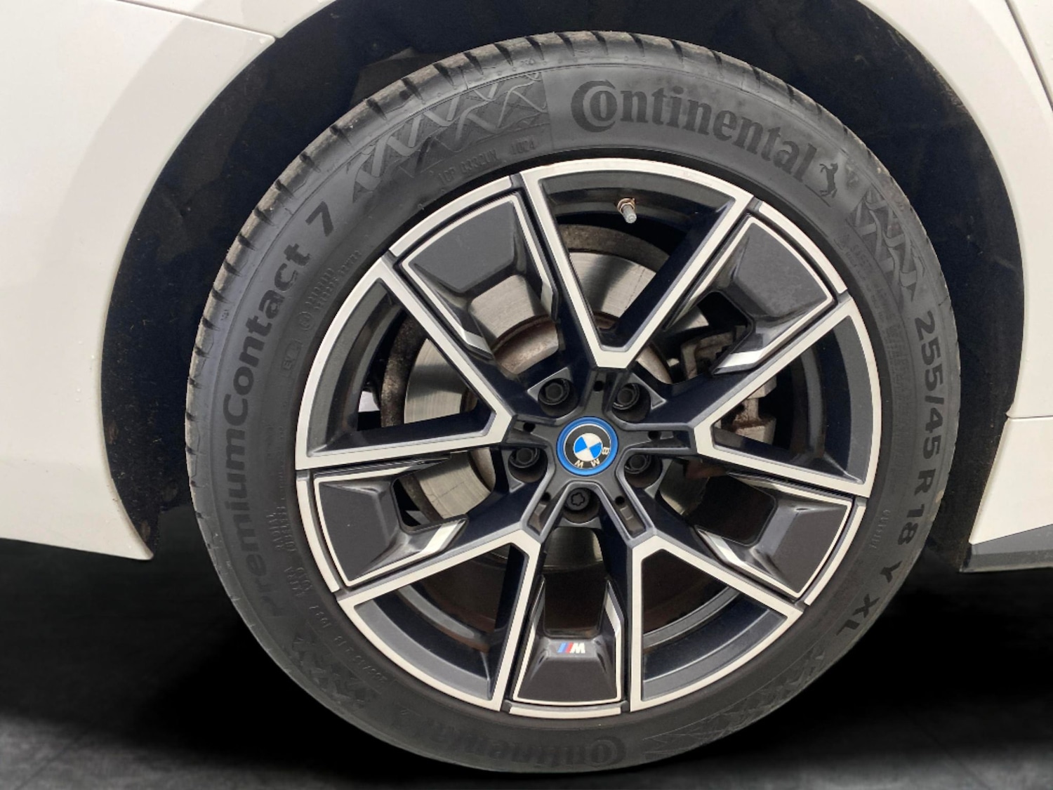 Used BMW i4 2023 for sale - 77023796: Photo 24