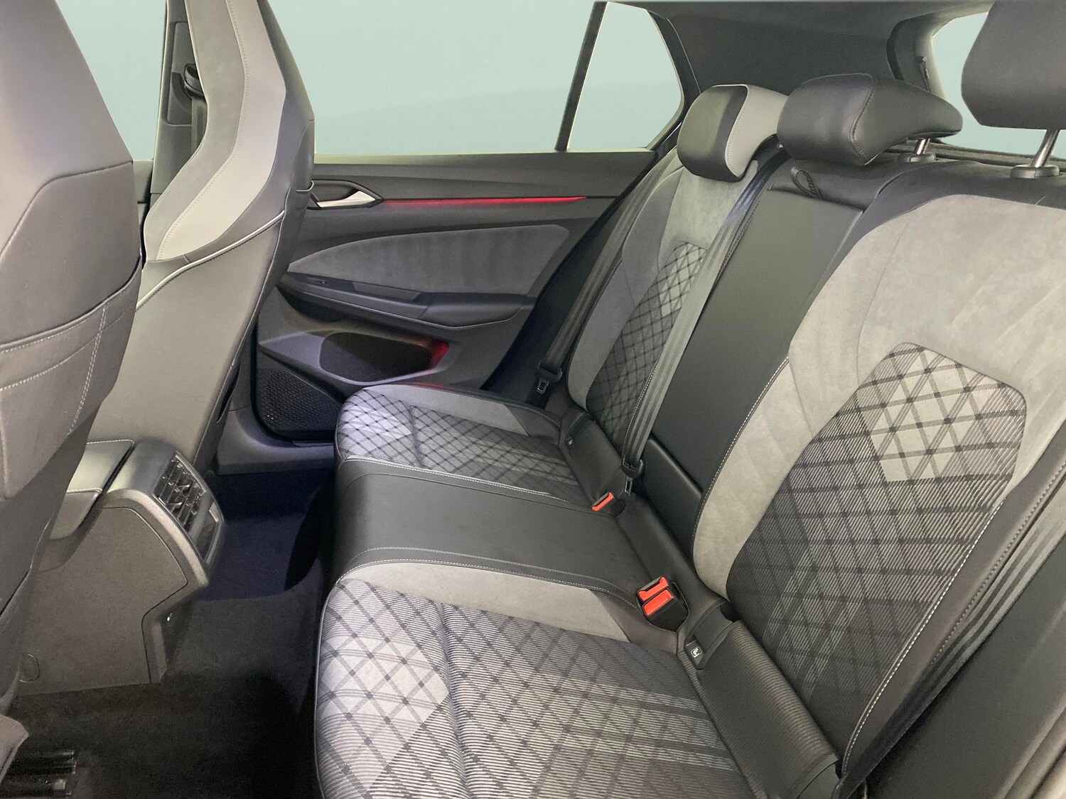 Used Volkswagen Golf 2023 for sale - 77800013: Photo 22