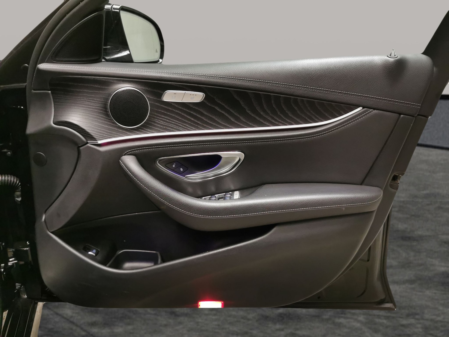 Used Mercedes-Benz E Class 2019 for sale - 77942555: Photo 31