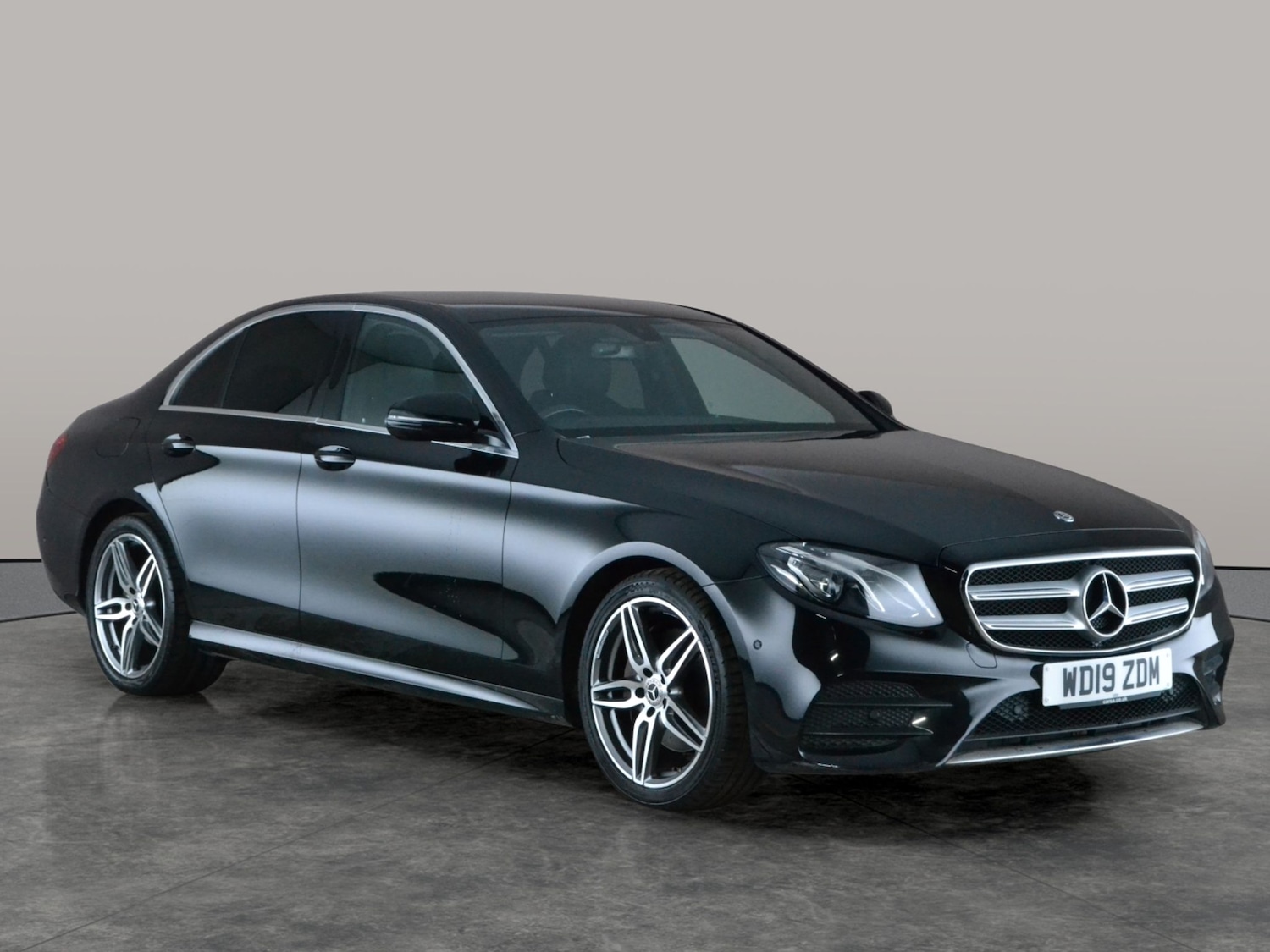 Used Mercedes-Benz E Class 2019 for sale - 77942555: Photo 9