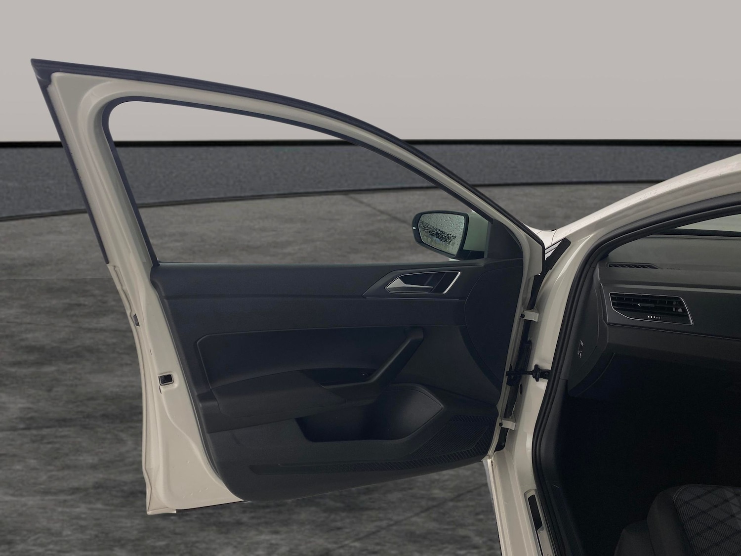 Used Volkswagen Polo 2023 for sale - 76947064: Photo 23