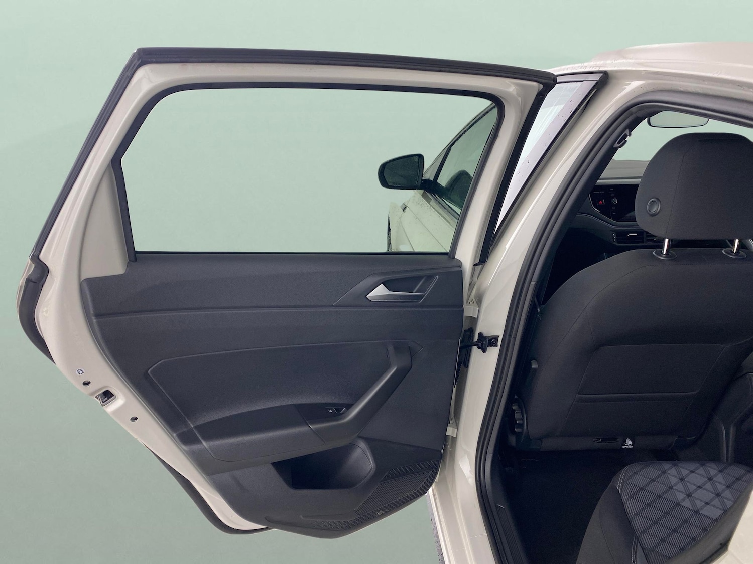 Used Volkswagen Polo 2023 for sale - 76947064: Photo 24