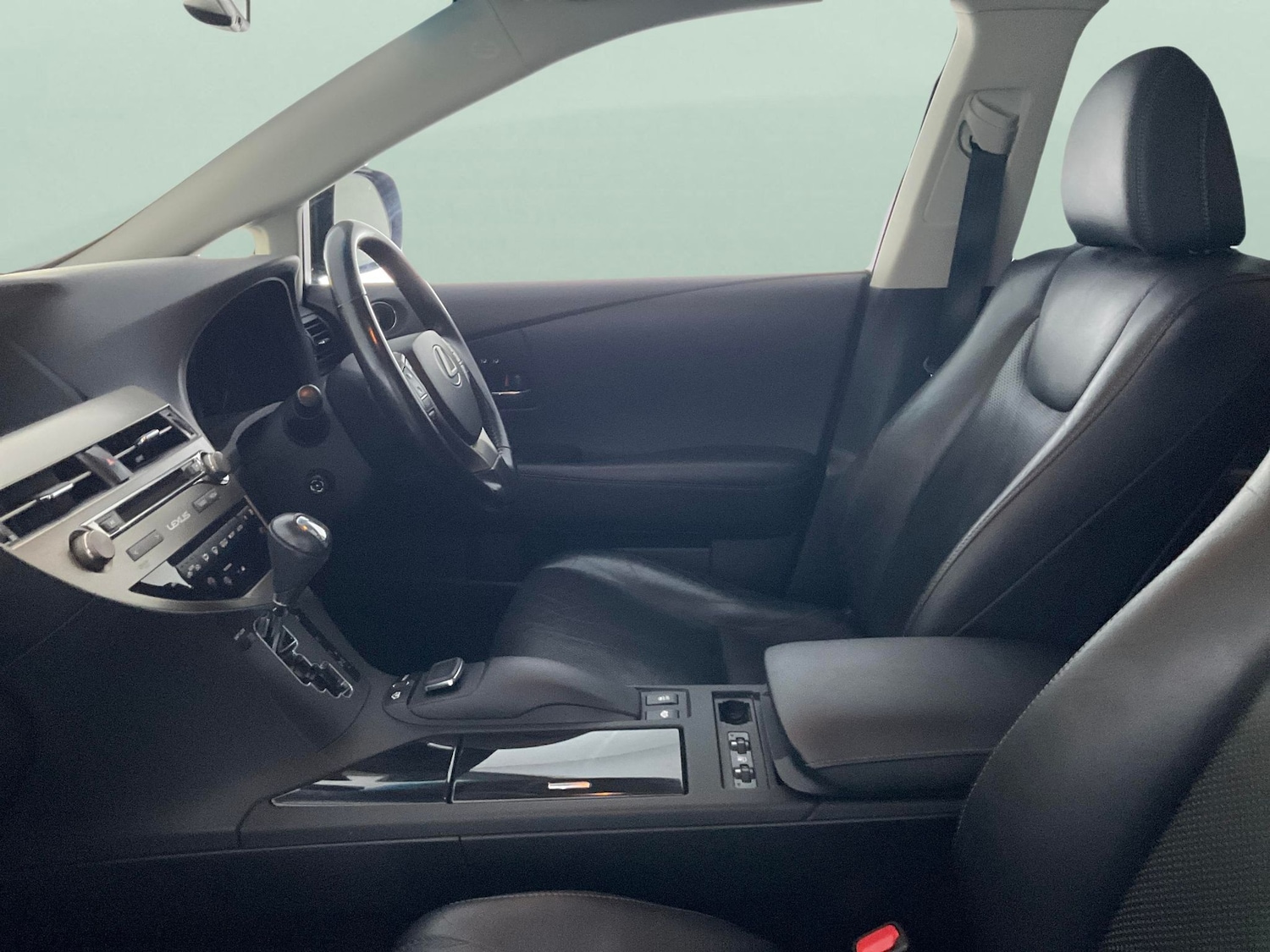 Used Lexus RX 2015 for sale - 77240605: Photo 4