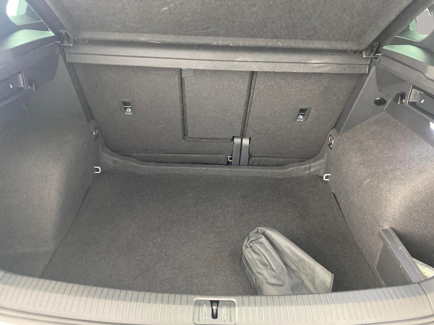 Used Volkswagen Tiguan 2023 for sale - 76922206: Photo 7