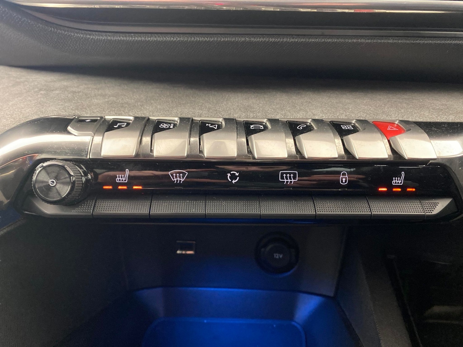 Used Peugeot 3008 2021 for sale - 77701819: Photo 18