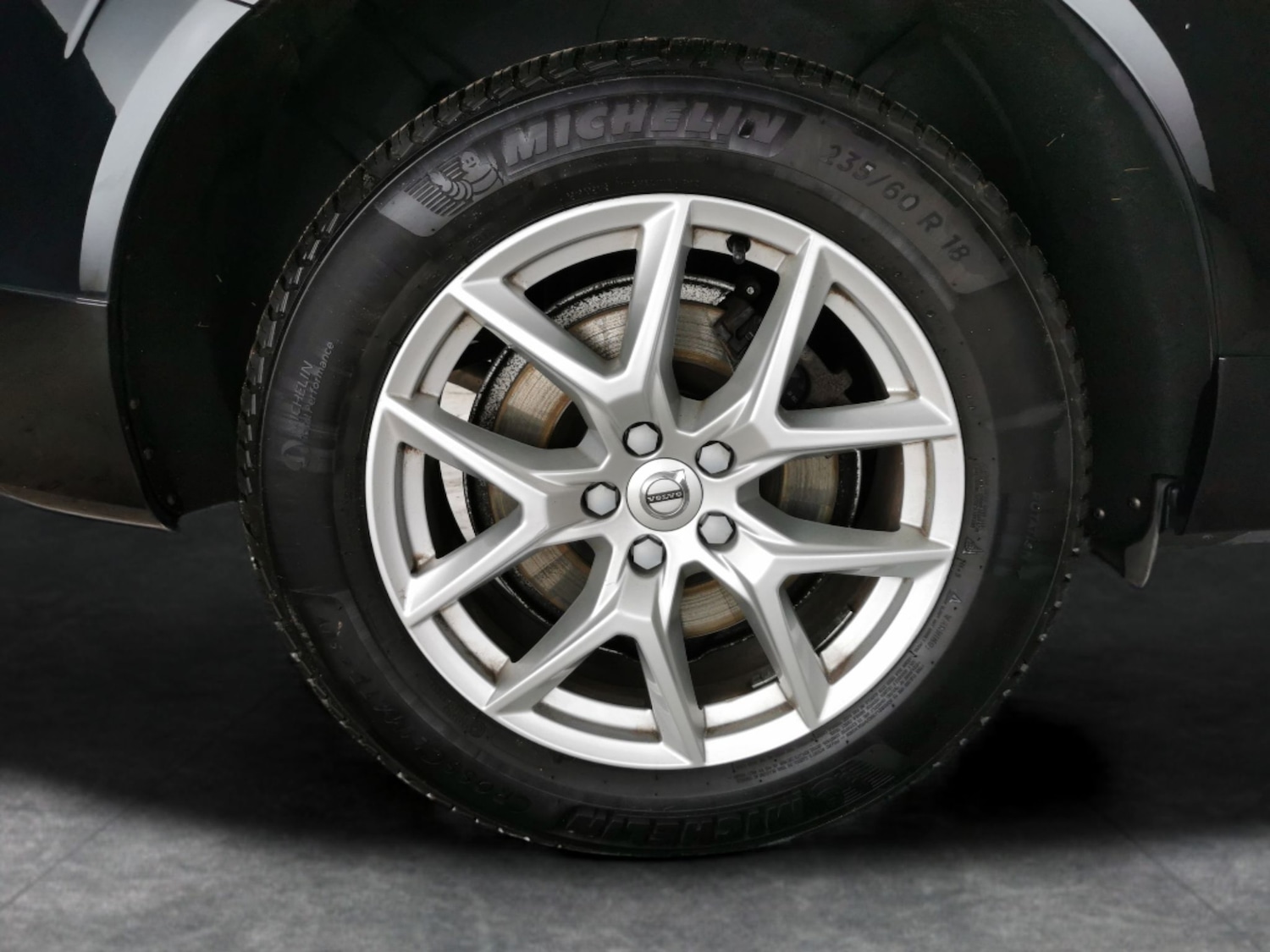 Used Volvo XC60 2019 for sale - 76382918: Photo 32