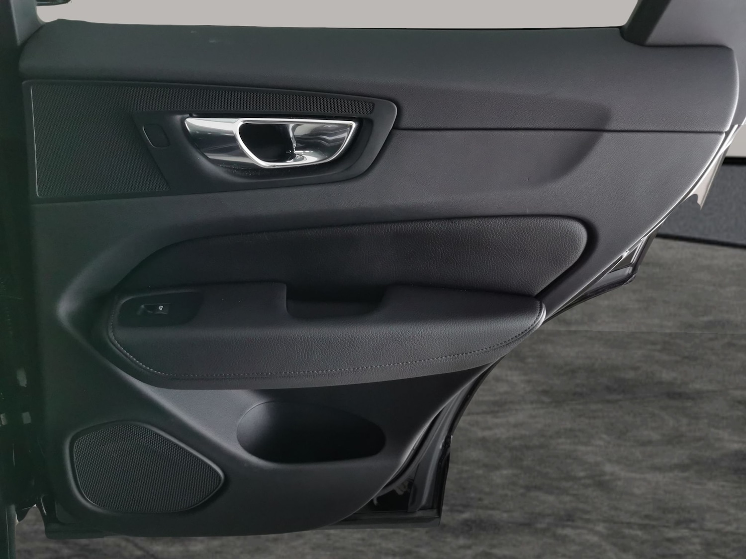 Used Volvo XC60 2019 for sale - 76382918: Photo 37
