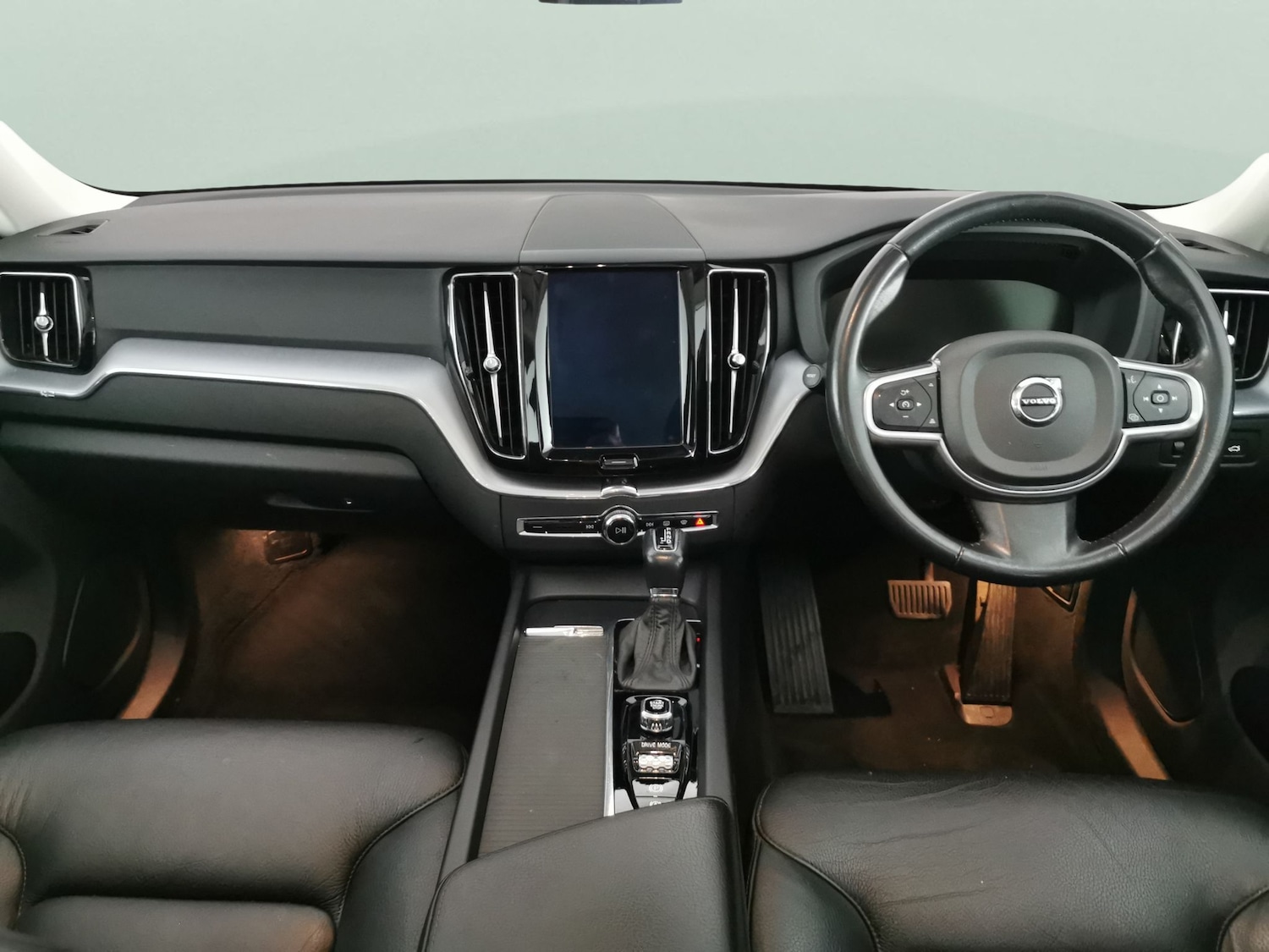 Used Volvo XC60 2019 for sale - 76382918: Photo 4