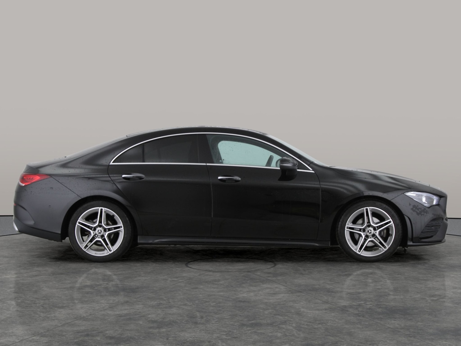 Used Mercedes-Benz CLA 2022 for sale - 76980620: Photo 8