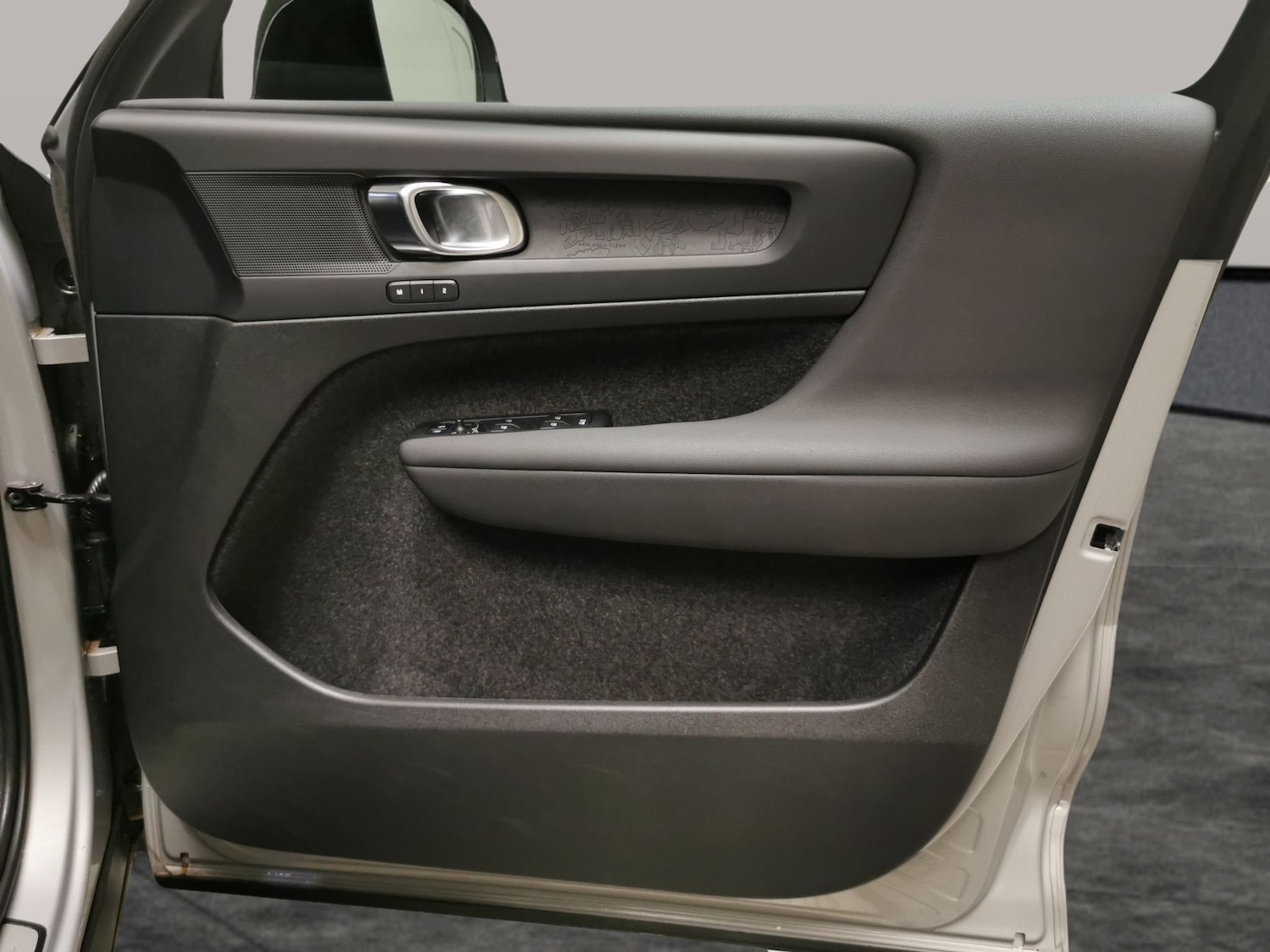 Used Volvo XC40 2024 for sale - 77432281: Photo 28