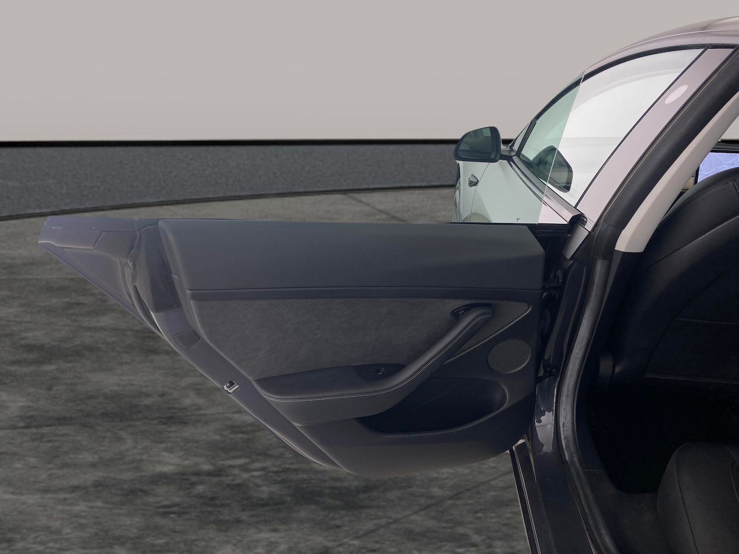 Used Tesla Model 3 2021 for sale - 76908387: Photo 24