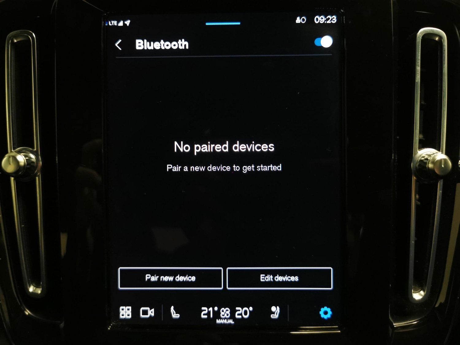 Used Volvo XC40 for sale - 77980675: Photo 17