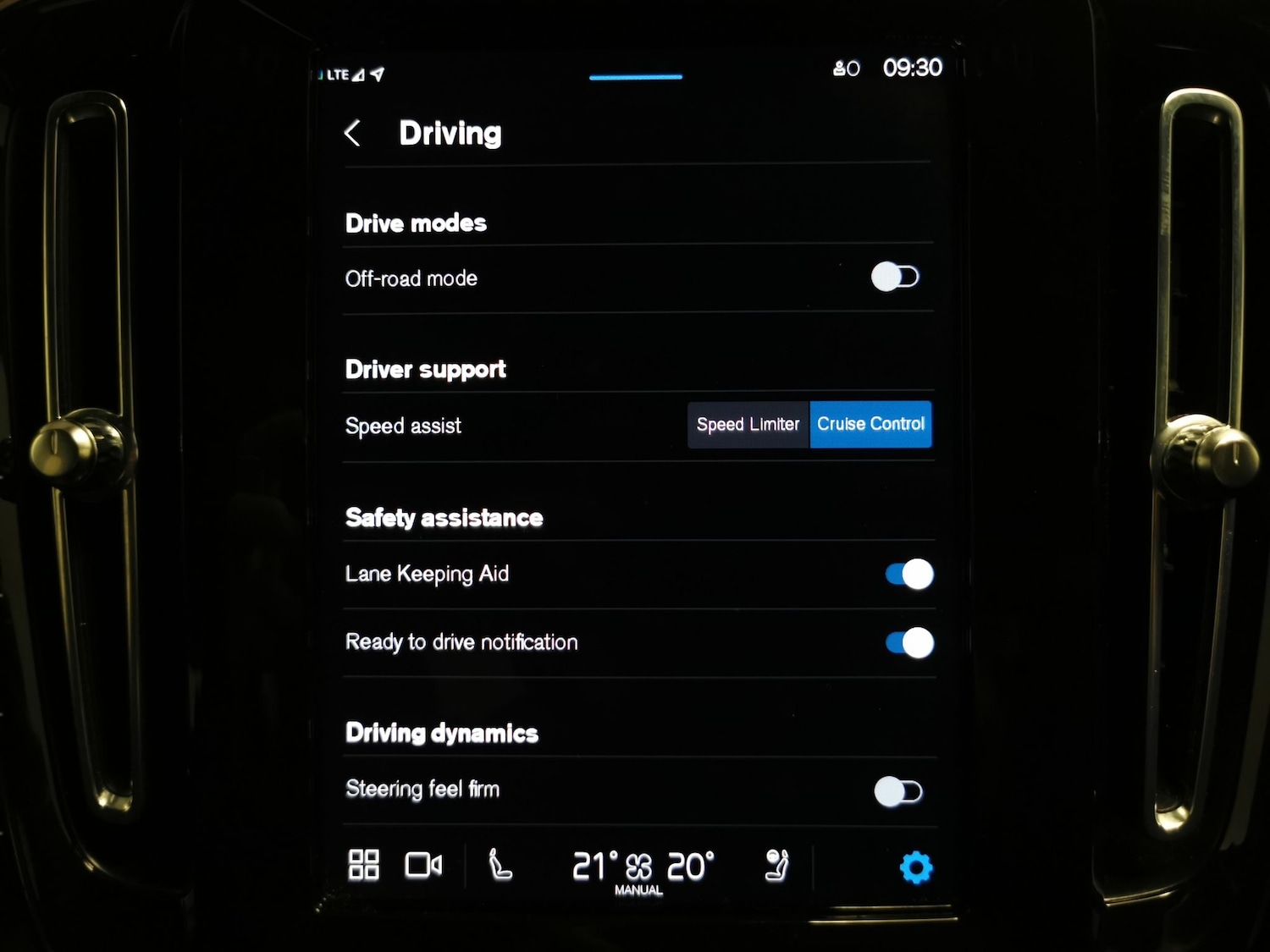 Used Volvo XC40 for sale - 77980675: Photo 21