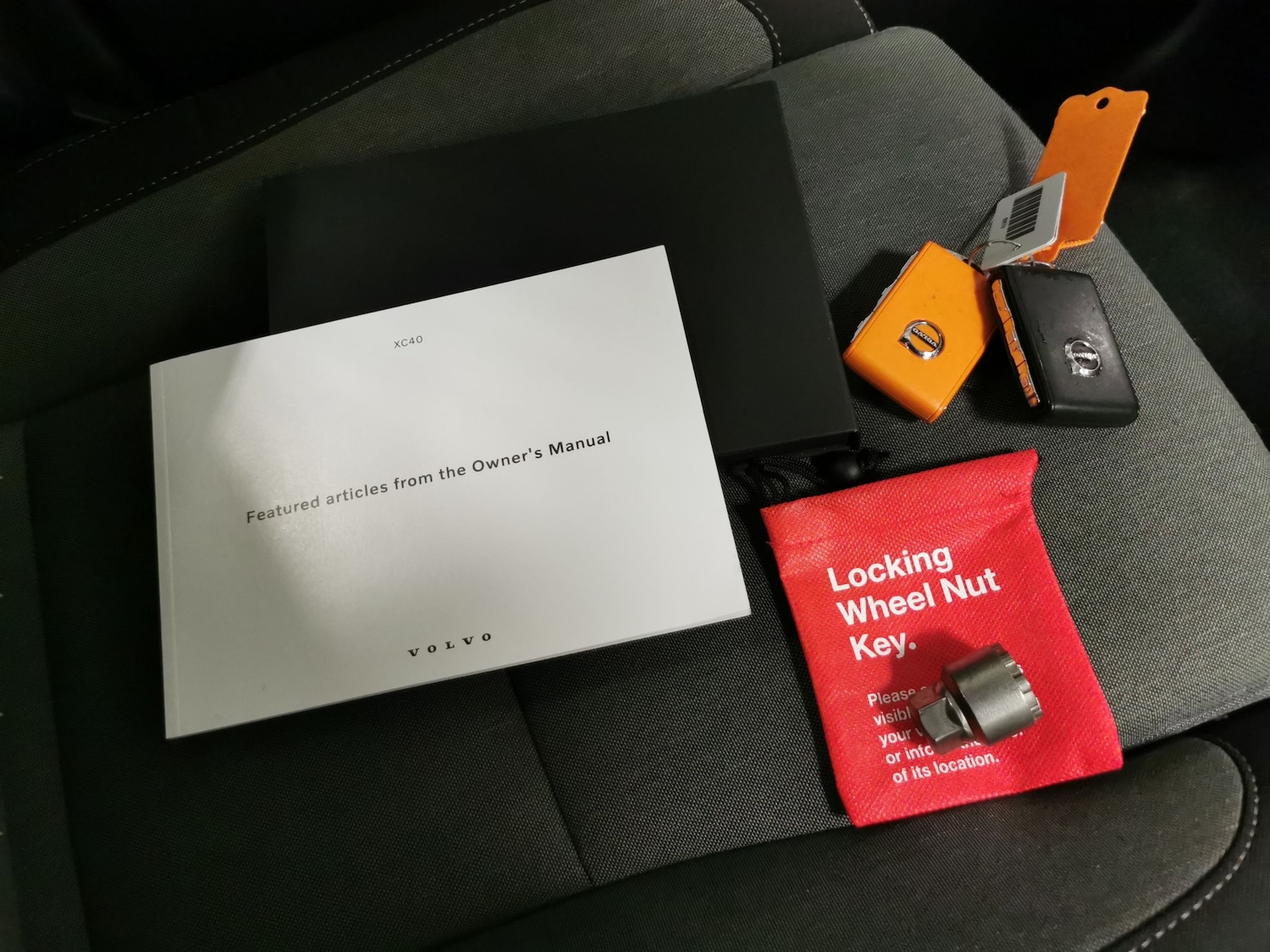 Used Volvo XC40 for sale - 77980675: Photo 30