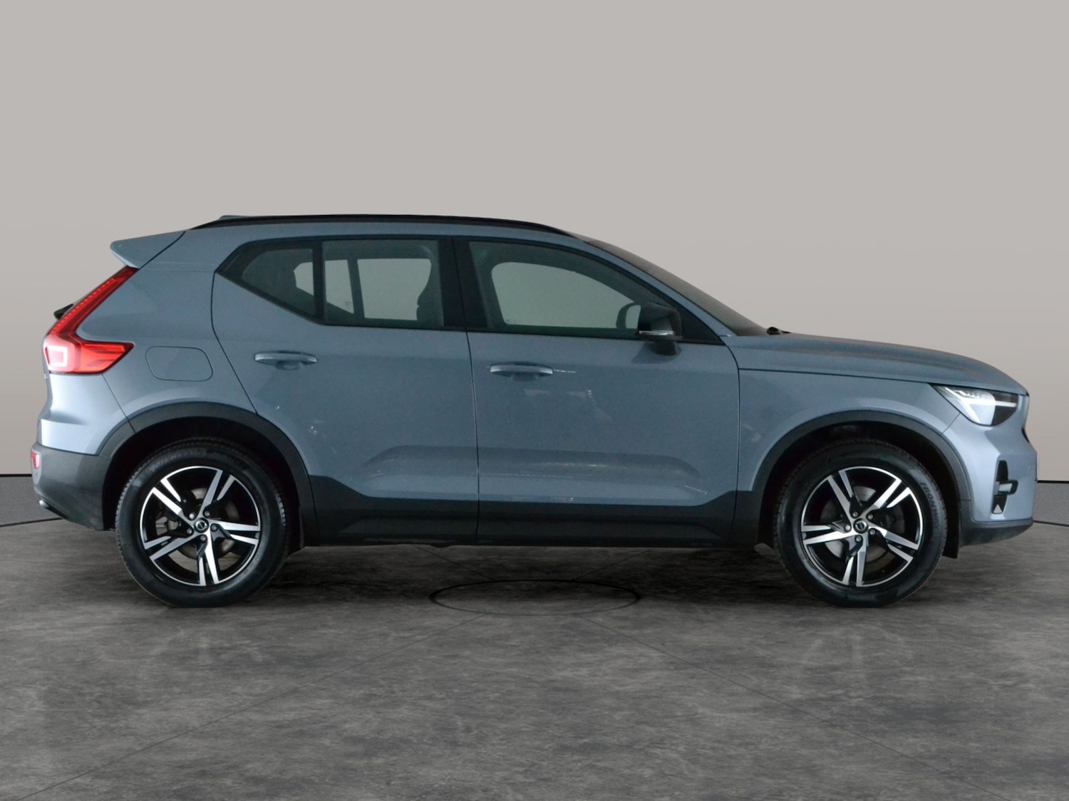 Used Volvo XC40 for sale - 77980675: Photo 8