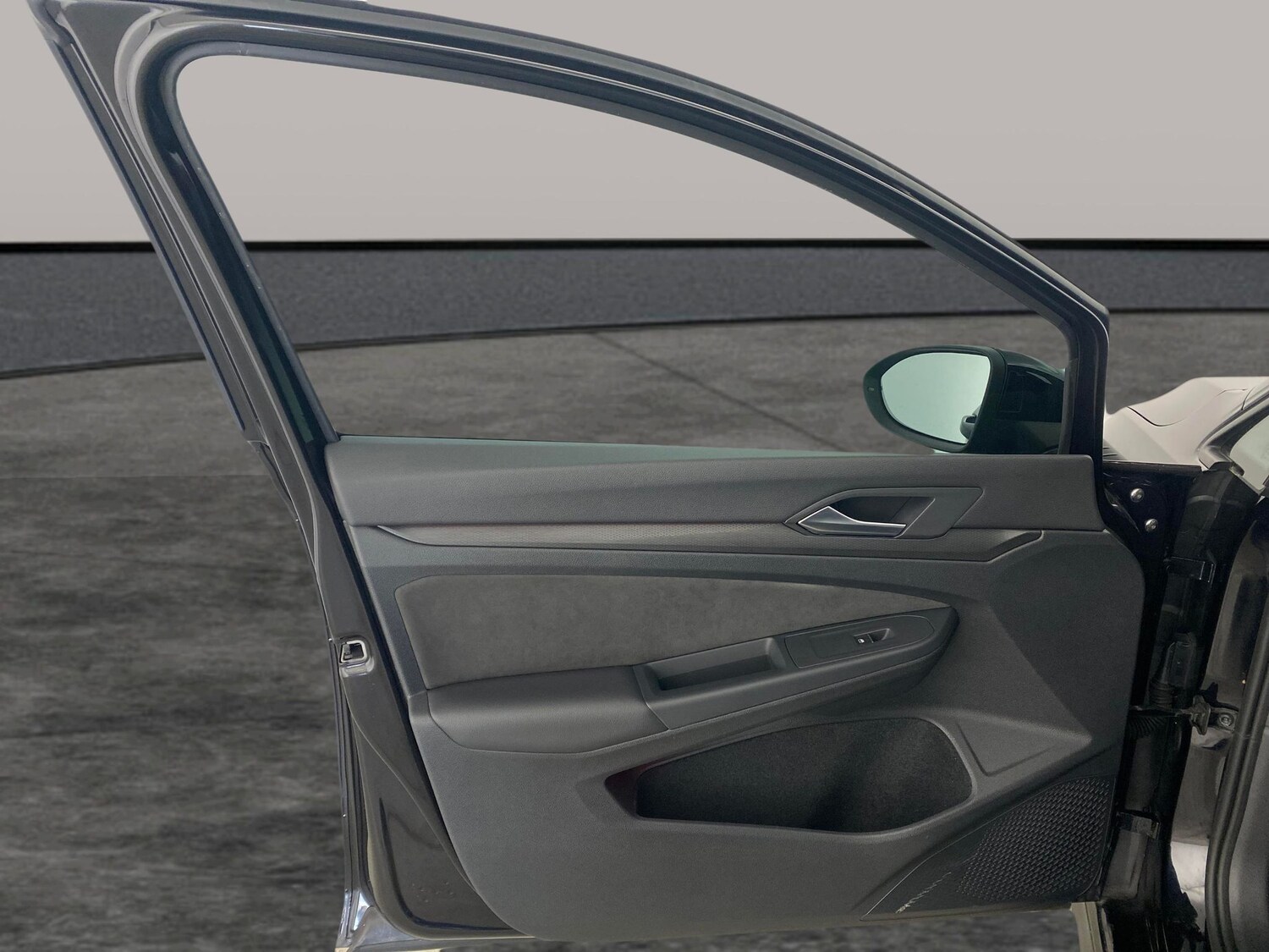 Used Volkswagen Golf 2023 for sale - 77916980: Photo 26