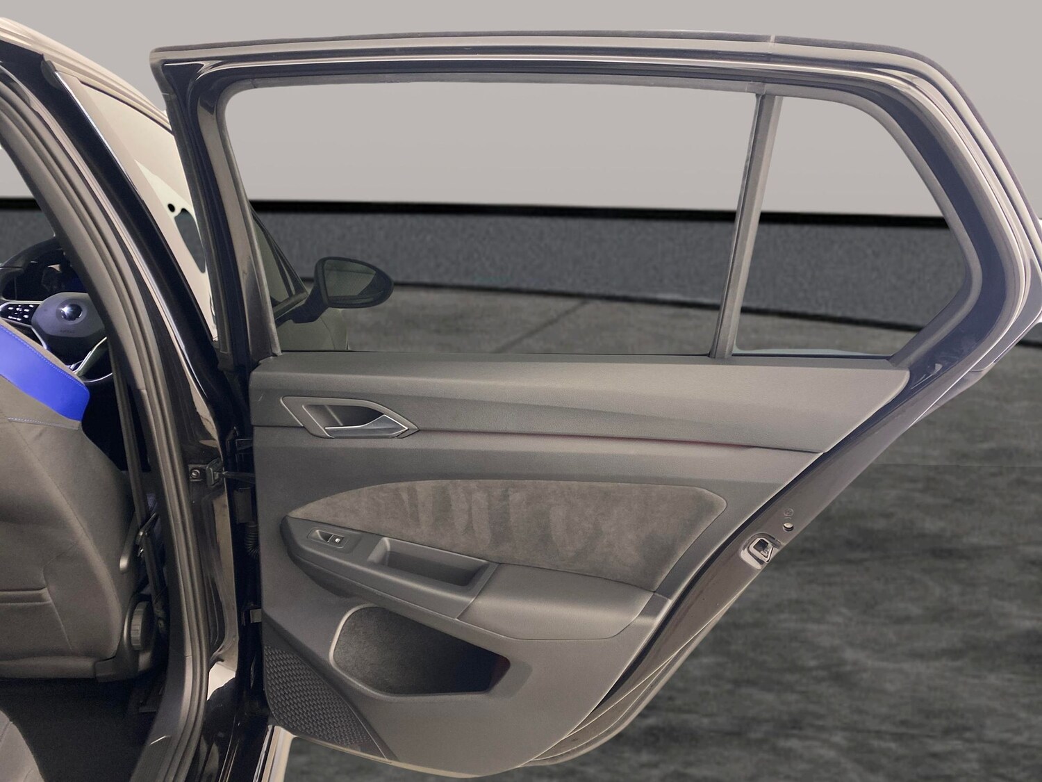 Used Volkswagen Golf 2023 for sale - 77916980: Photo 29