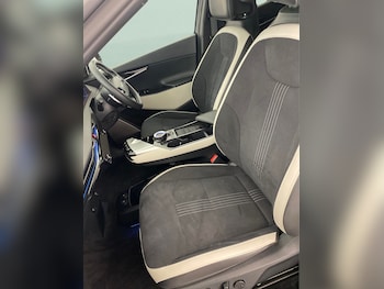 Used Kia EV6 2023 for sale - 76118123: Photo 4