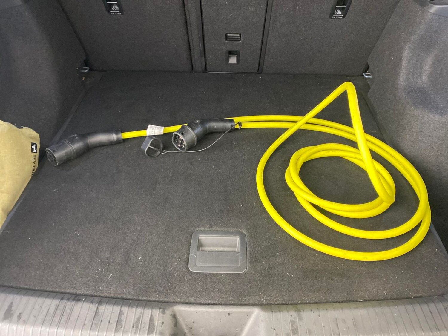 Used Volkswagen ID.4 2022 for sale - 77446751: Photo 7