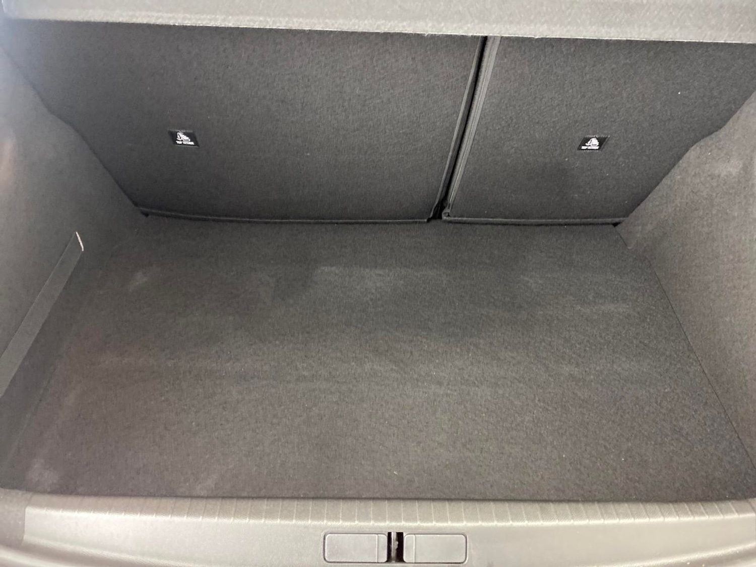 Used Peugeot 208 2023 for sale - 77607351: Photo 8