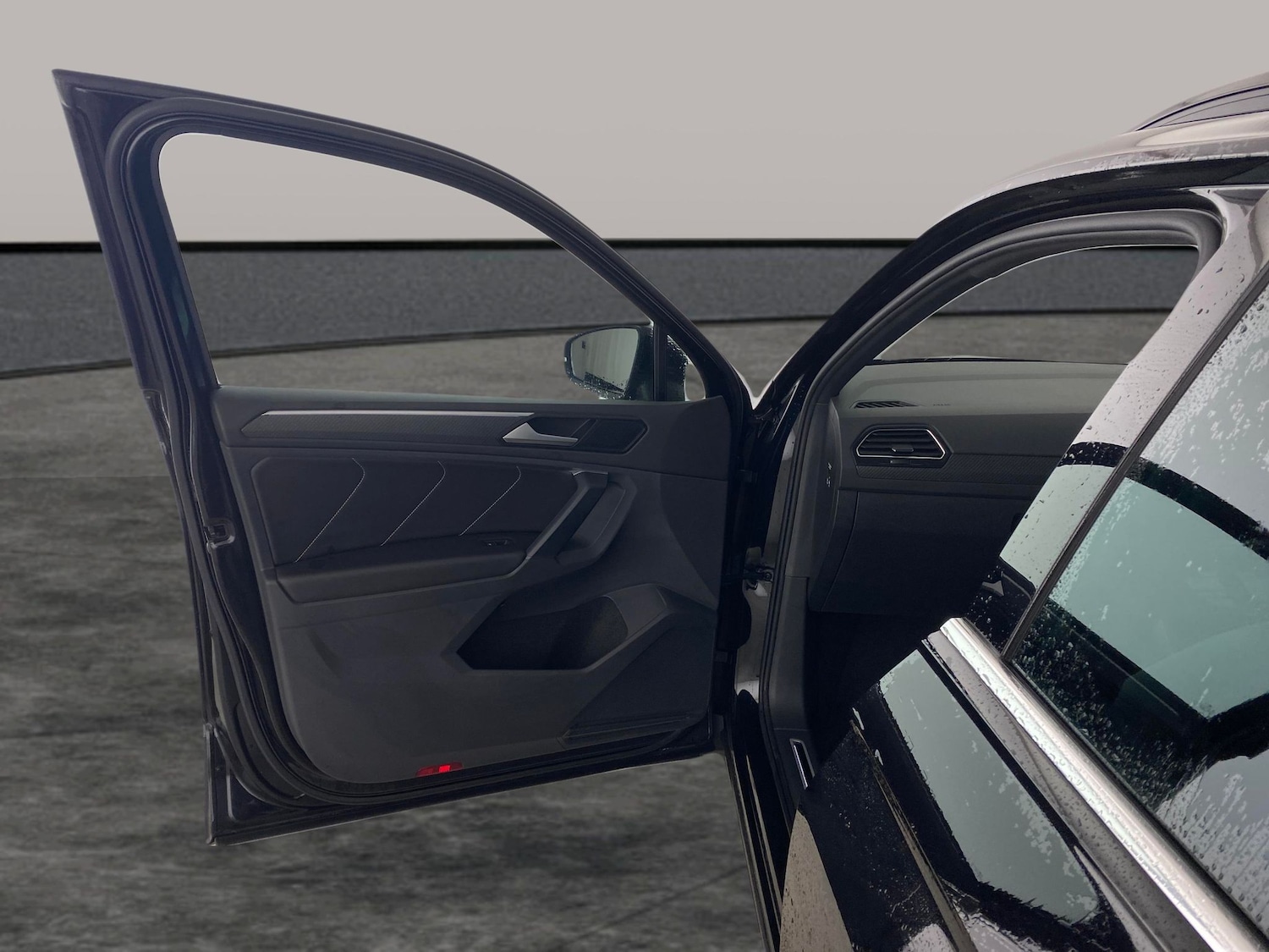 Used Volkswagen Tiguan 2022 for sale - 77149024: Photo 22