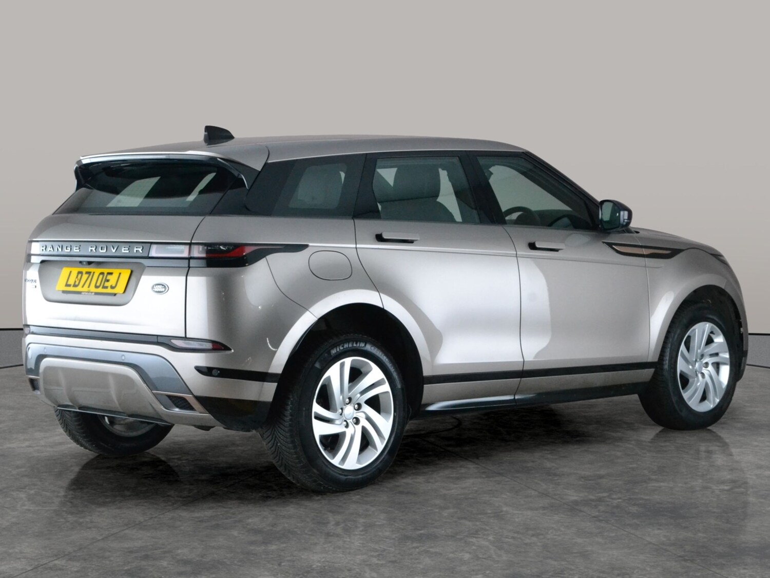 Used Land Rover Range Rover Evoque 2021 for sale - 77946777: Photo 10