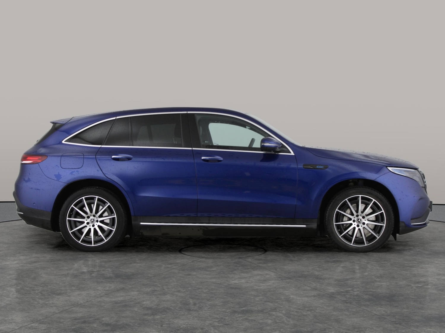 Used Mercedes-Benz EQC 2020 for sale - 76895129: Photo 10