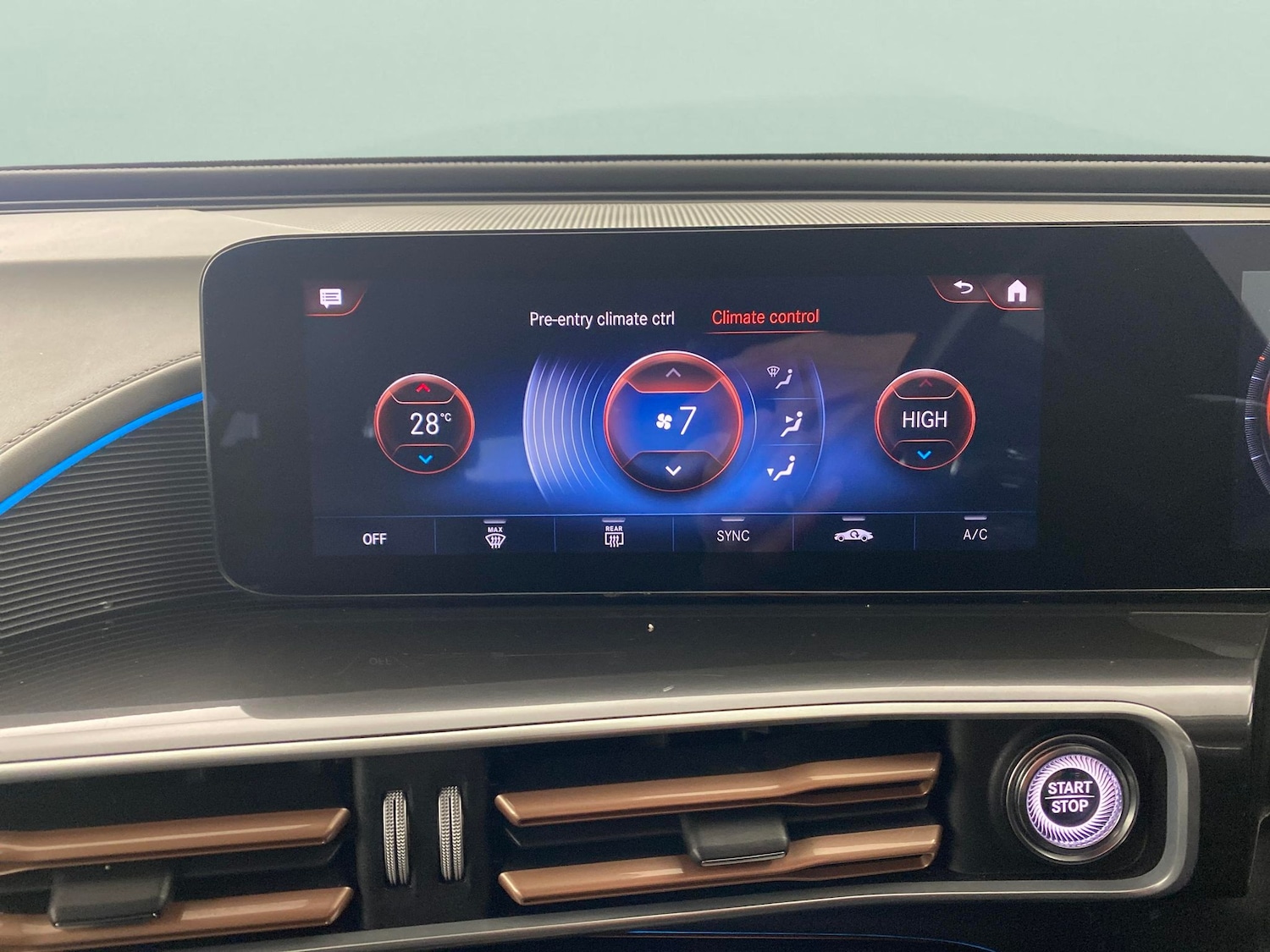 Used Mercedes-Benz EQC 2020 for sale - 76895129: Photo 17