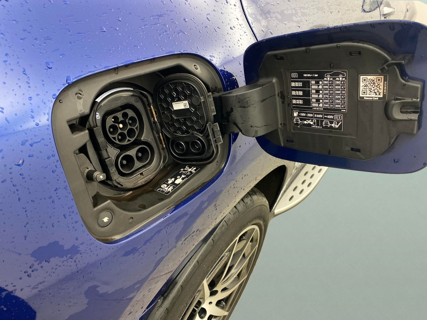 Used Mercedes-Benz EQC 2020 for sale - 76895129: Photo 23