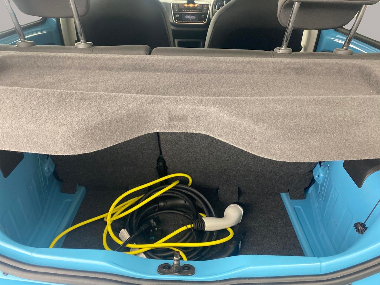 Used Volkswagen up! 2023 for sale - 77274285: Photo 6