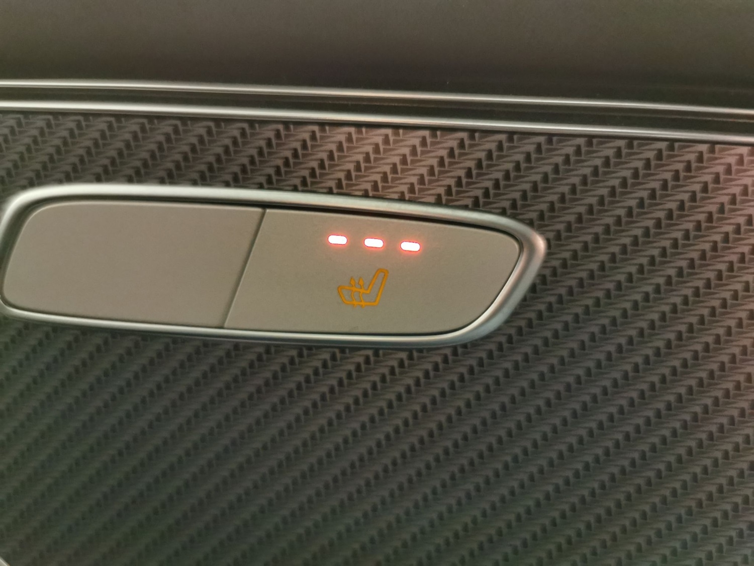 Used Mercedes-Benz EQC 2022 for sale - 76525984: Photo 18