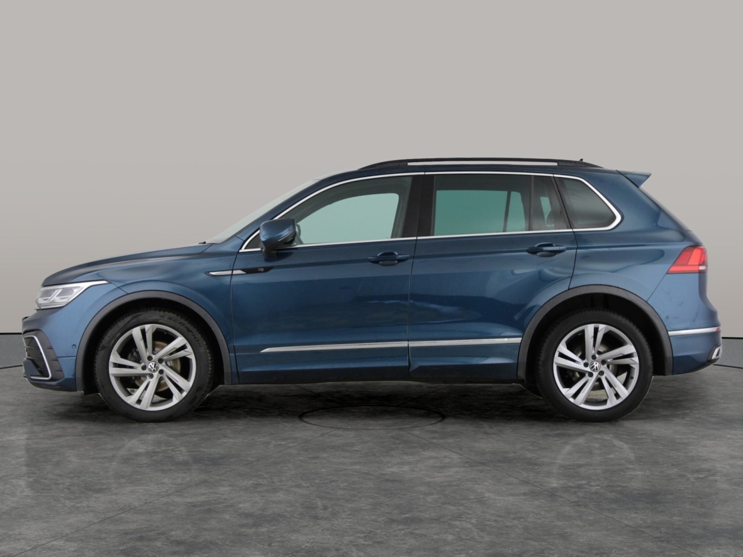 Used Volkswagen Tiguan 2023 for sale - 77778273: Photo 13