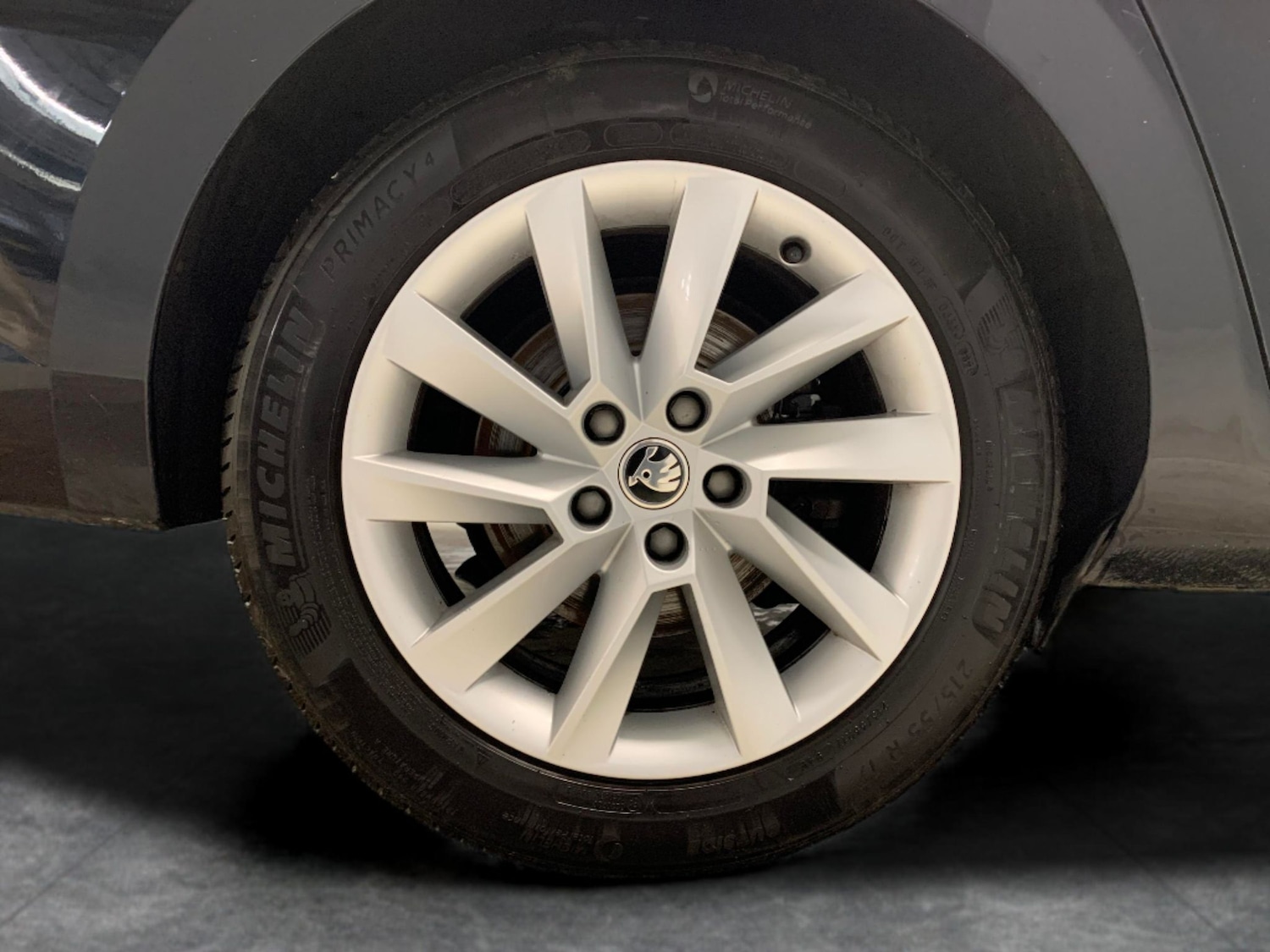 Used Skoda Superb 2020 for sale - 76525968: Photo 25