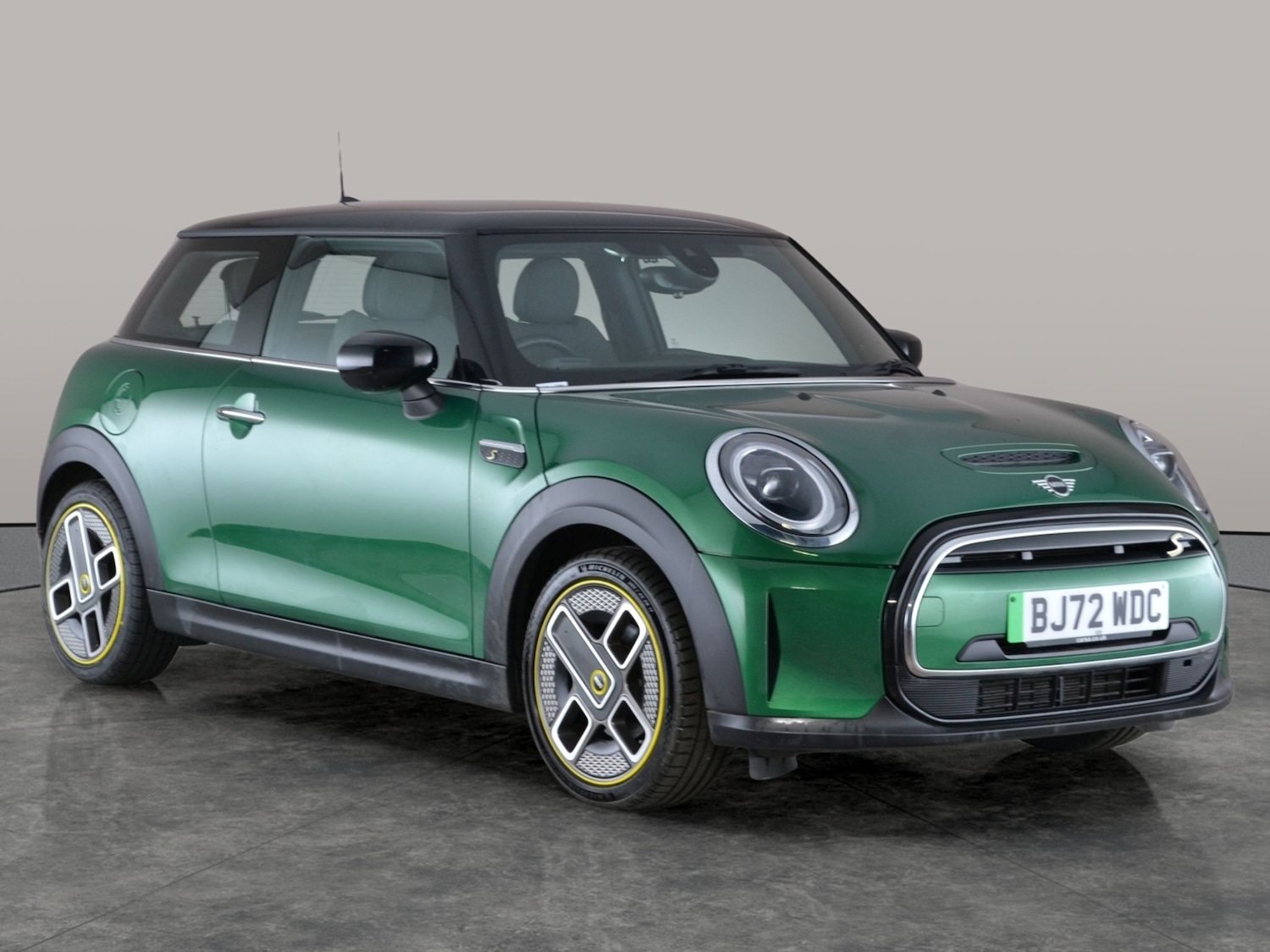 Used MINI Hatch 2022 for sale - 77259457: Photo 7