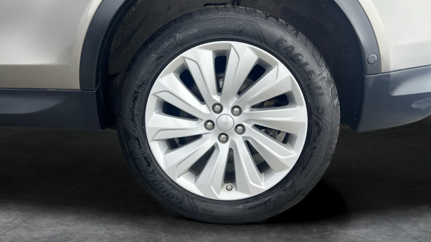 Used Land Rover Discovery Sport 2021 for sale - 77136680: Photo 10