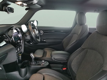 Used MINI Hatch 2023 for sale - 78094282: Photo