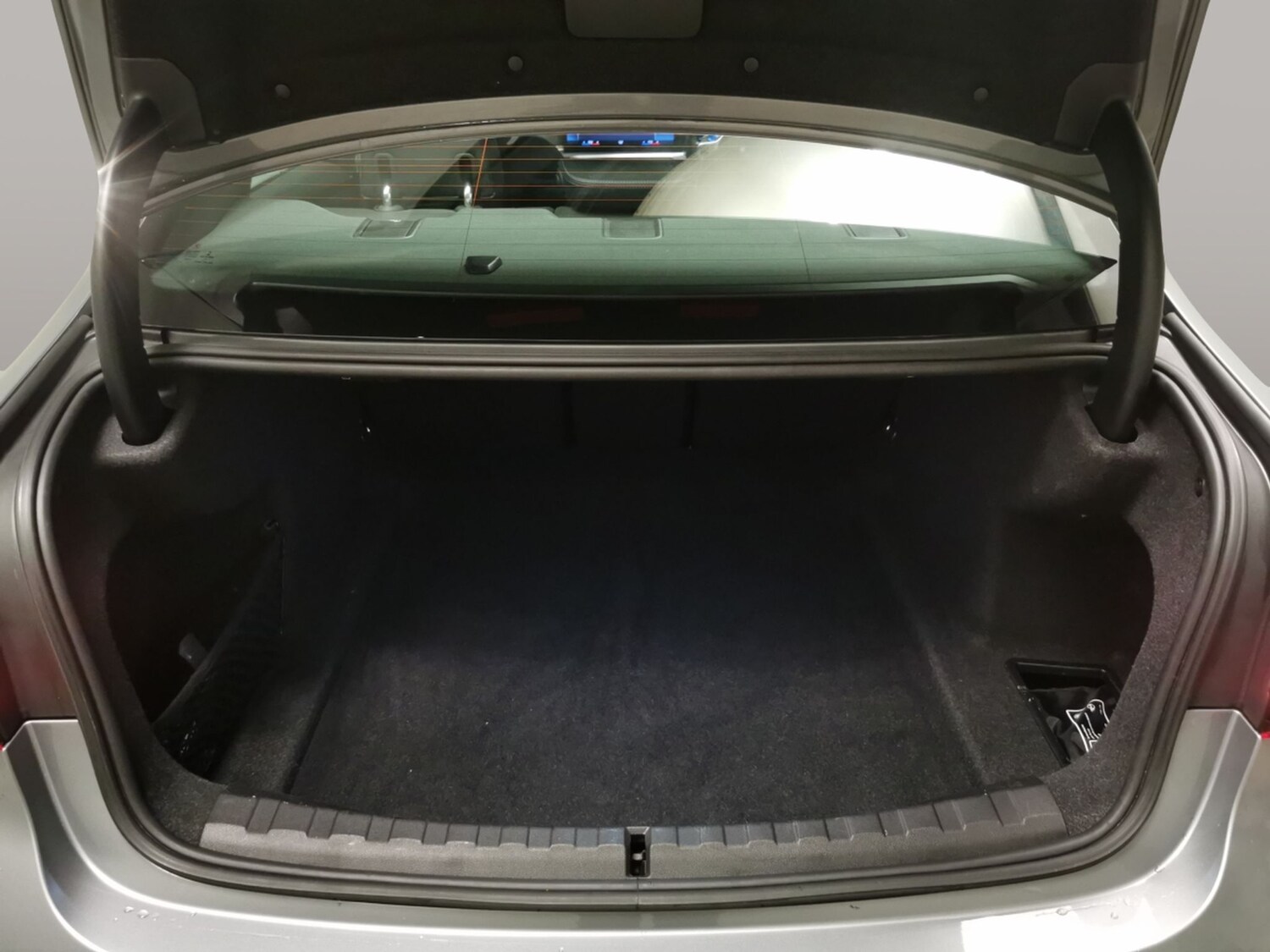 Used BMW 3 Series 2023 for sale - 77138078: Photo 31