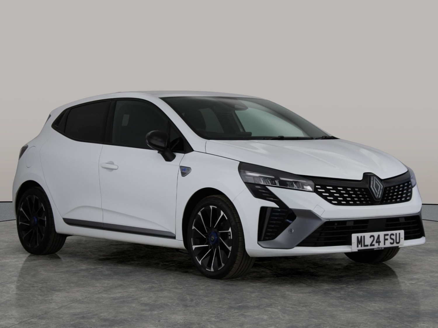 Used Renault Clio 2024 for sale - 77743992: Photo 8