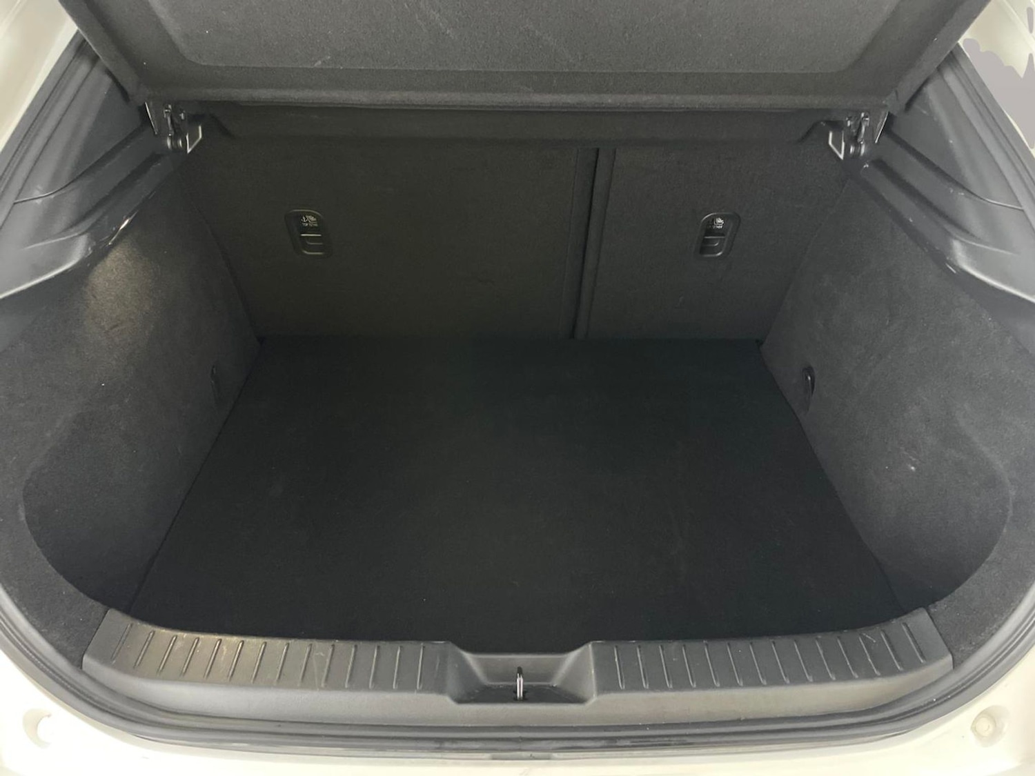 Used Mazda CX-30 2025 for sale - 76669393: Photo 42