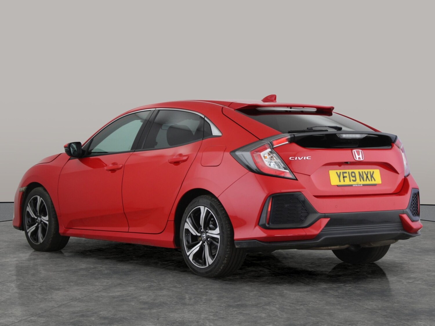 Used Honda Civic 2019 for sale - 77221470: Photo 12