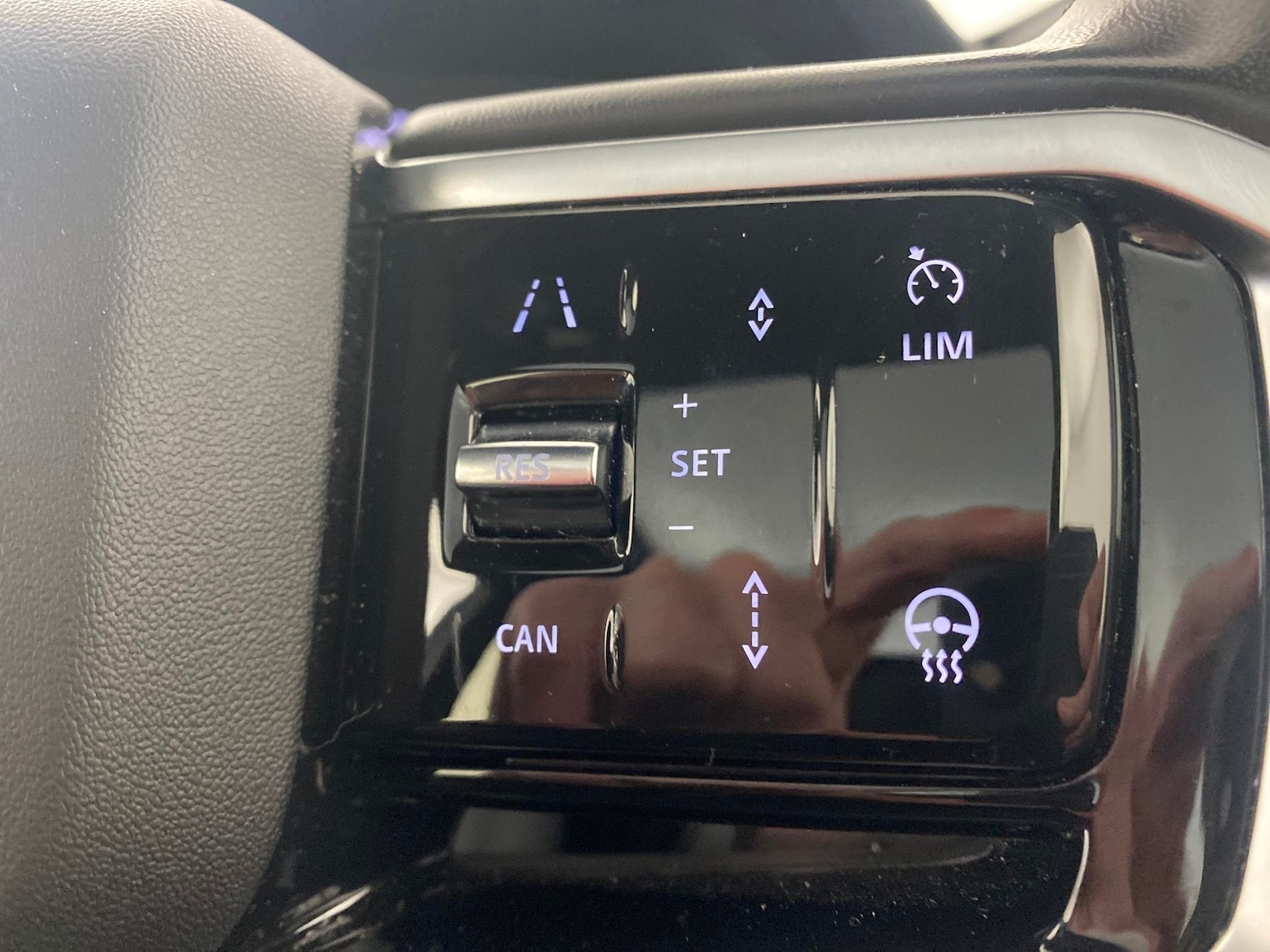 Used Land Rover Discovery Sport 2023 for sale - 78026951: Photo 23