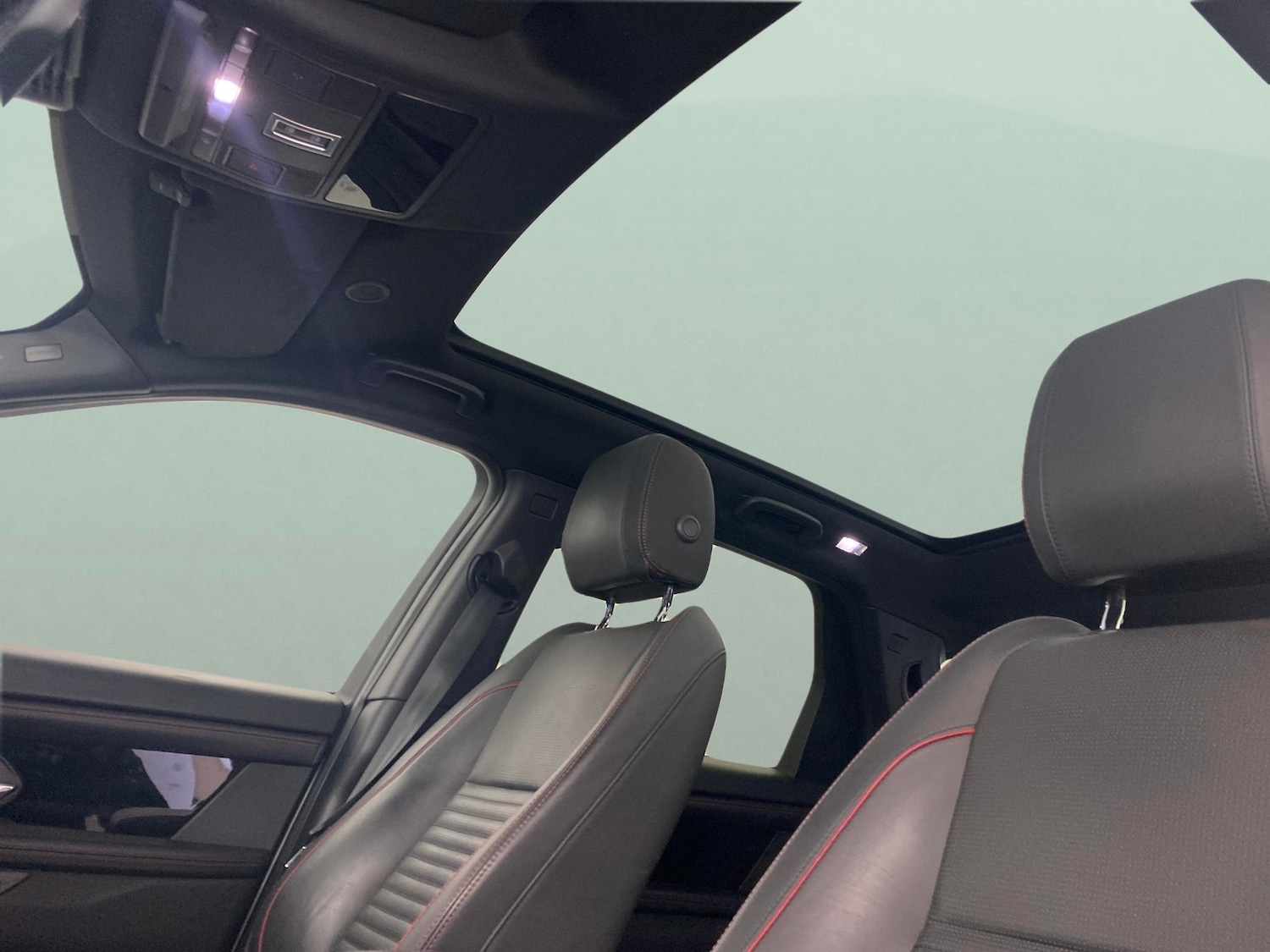 Used Land Rover Discovery Sport 2023 for sale - 78026951: Photo 5