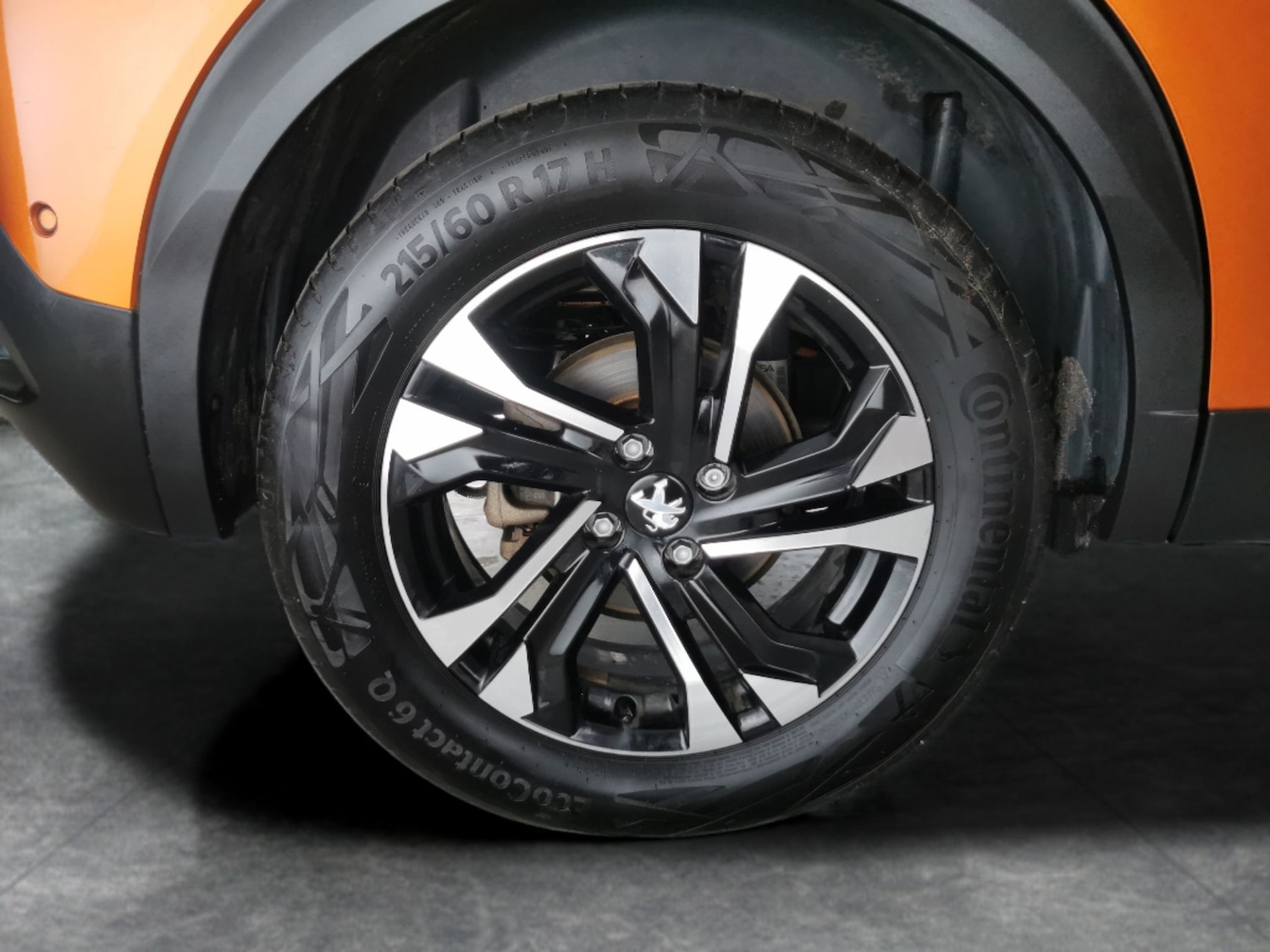 Used Peugeot E-2008 2023 for sale - 76788719: Photo 28