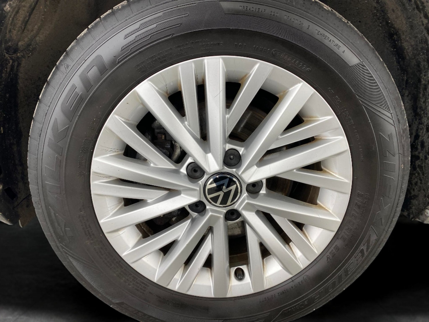 Used Volkswagen T-Roc 2023 for sale - 76557221: Photo 21