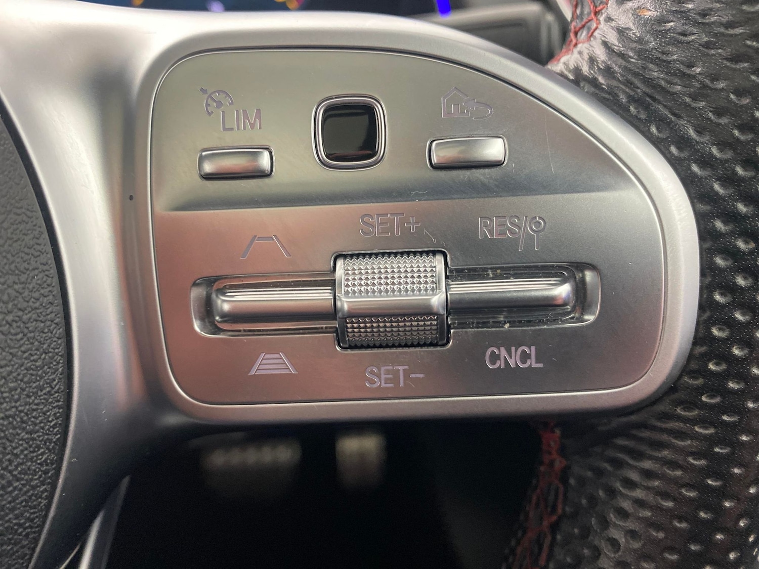 Used Mercedes-Benz GLB 2021 for sale - 76638432: Photo 21