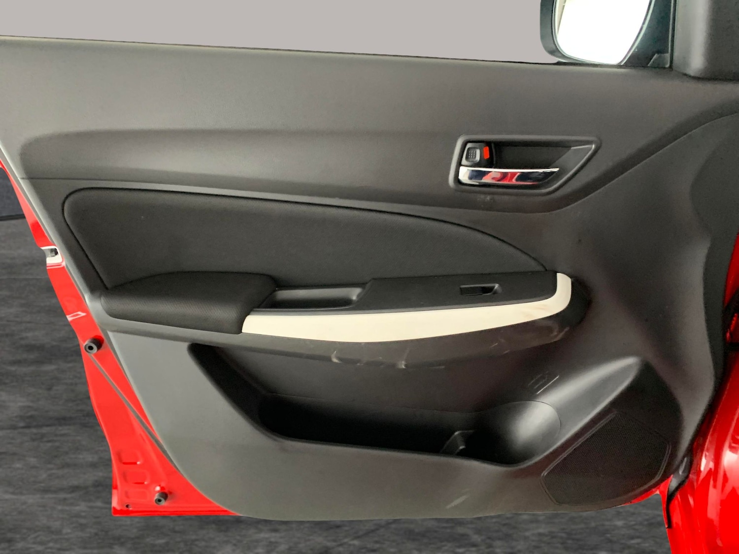 Used Suzuki Swift 2023 for sale - 76623936: Photo 25