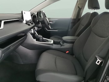 Used Toyota RAV4 2021 for sale - 75549022: Photo